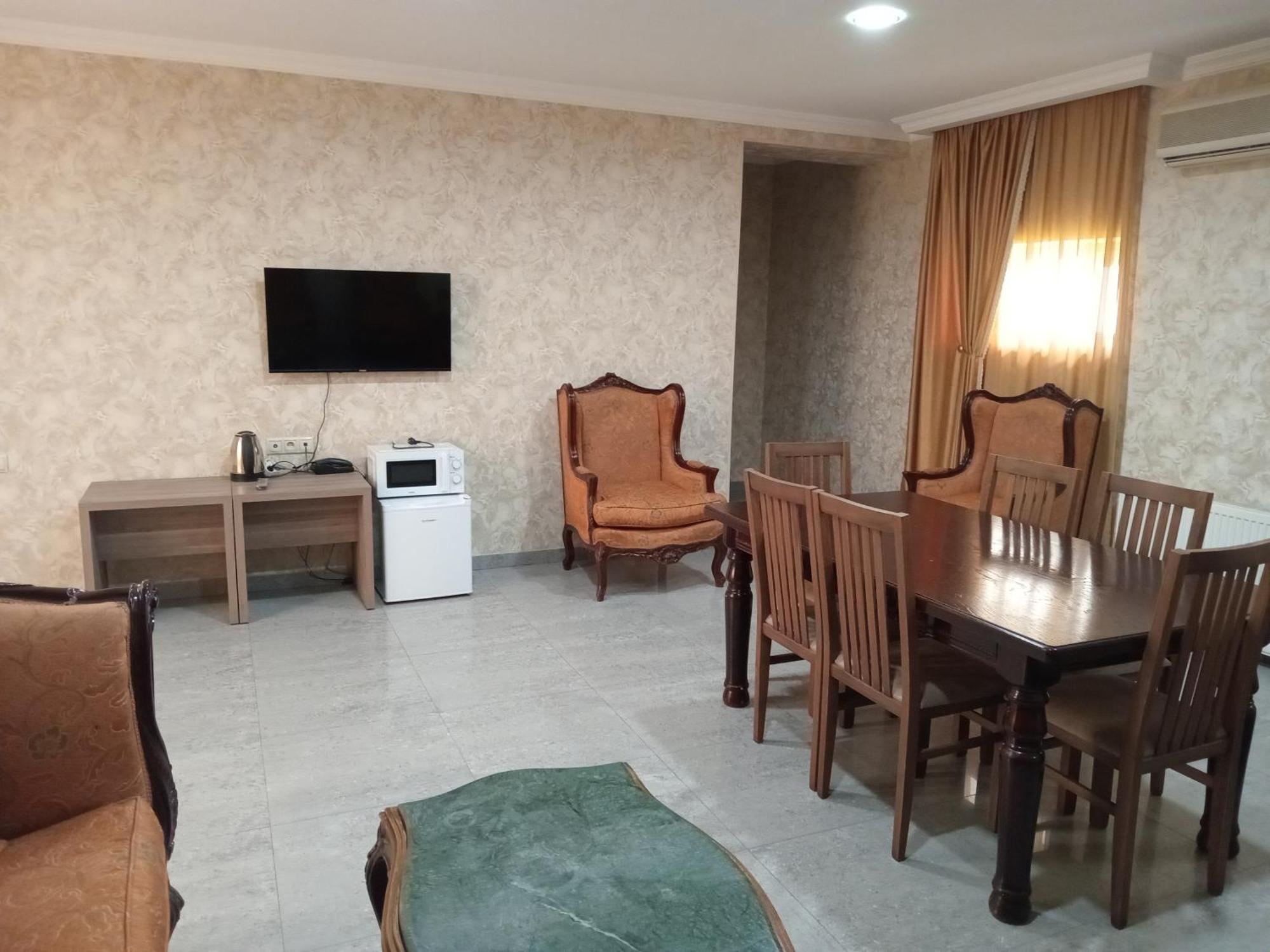 Apart Hotel Georgia Gold Tbilissi Extérieur photo